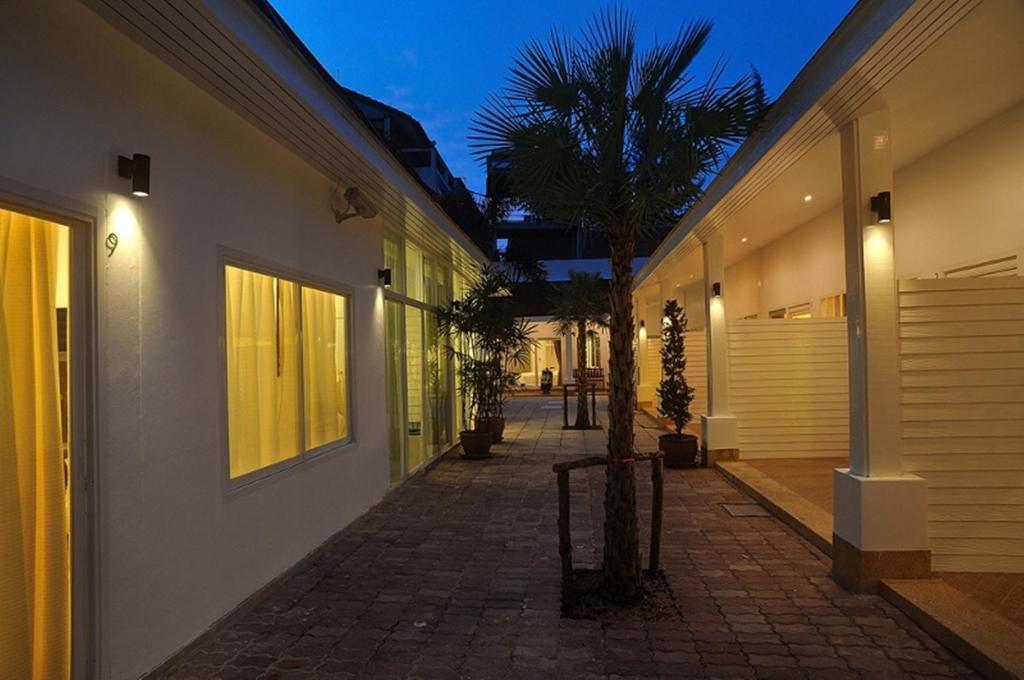 Отель Clear House Phuket Камала Экстерьер фото